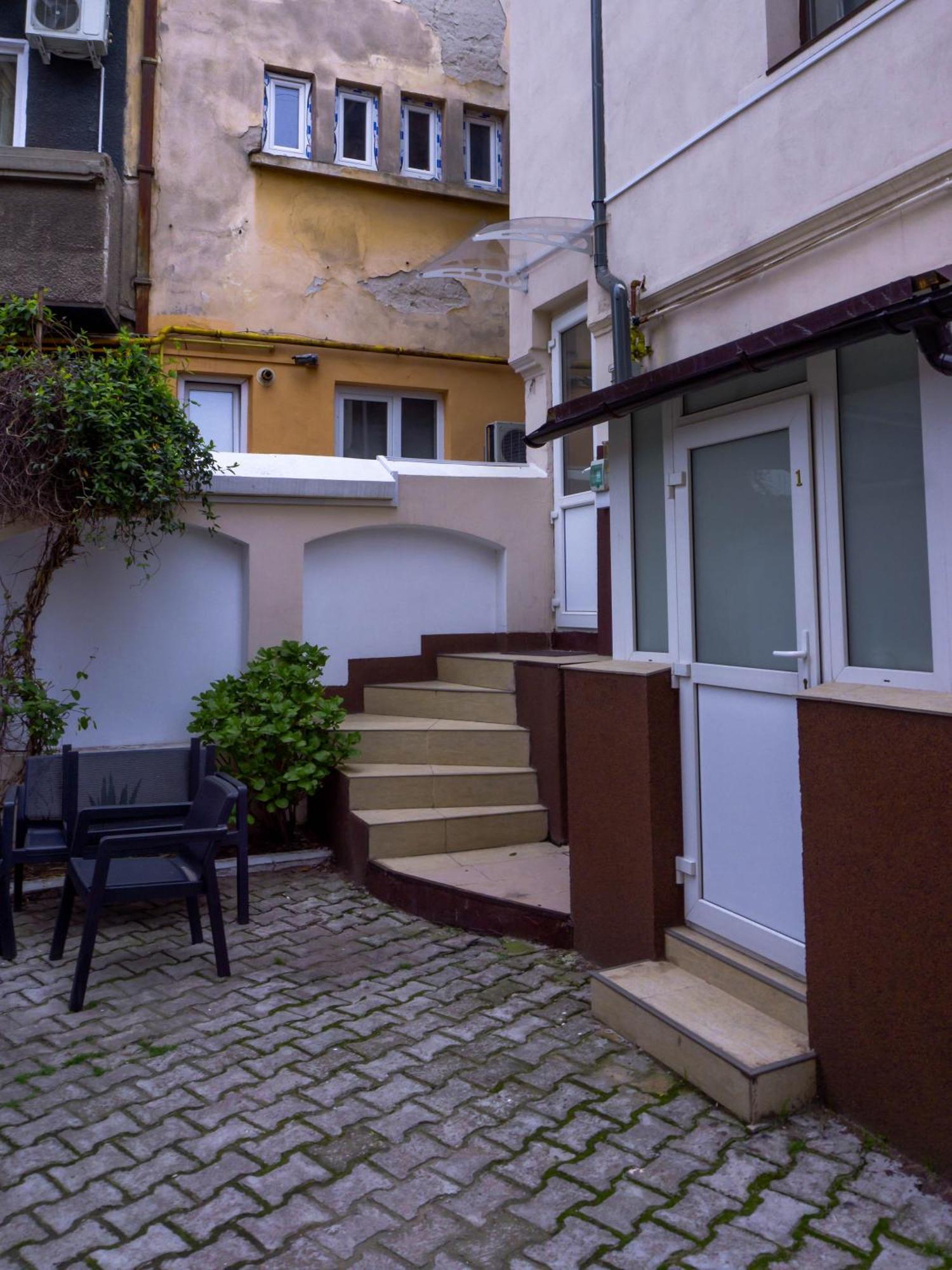 Comfortable Apartment University Square Bucureşti Ngoại thất bức ảnh